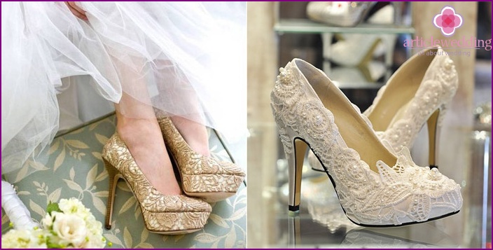 Cream lace shoes