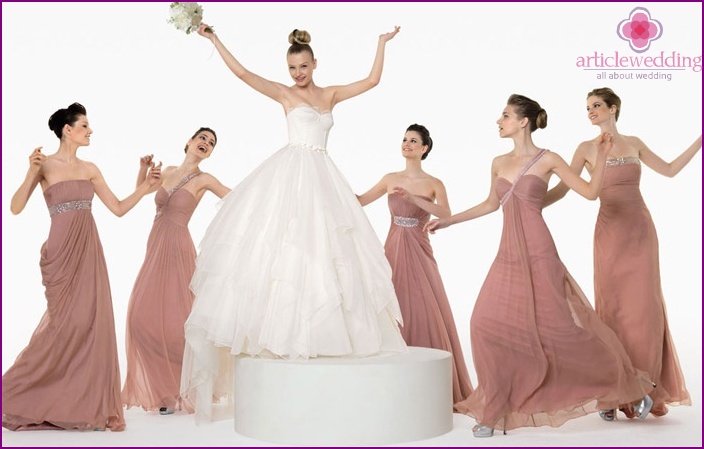 Bridesmaids in elegant dresses