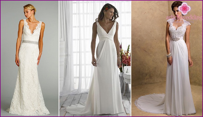 فستان زفاف بسيط منخفض الرقبة