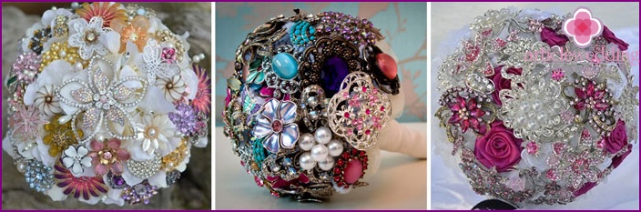 Brooch bouquet for the bride