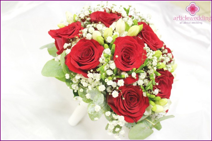 Gypsophila - decorazione di qualsiasi bouquet da sposa