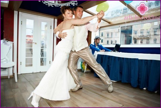 Wedding tango