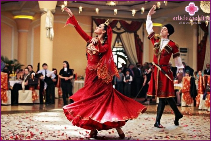 Caucasians traditional dance - Lezginka