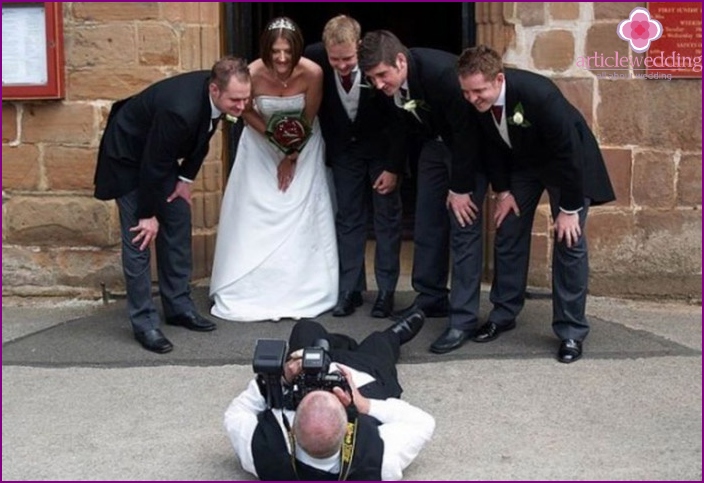 Wedding photographer must be a nice person
