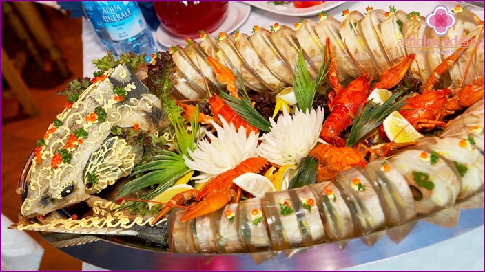 Assiette de poisson pour le mariage