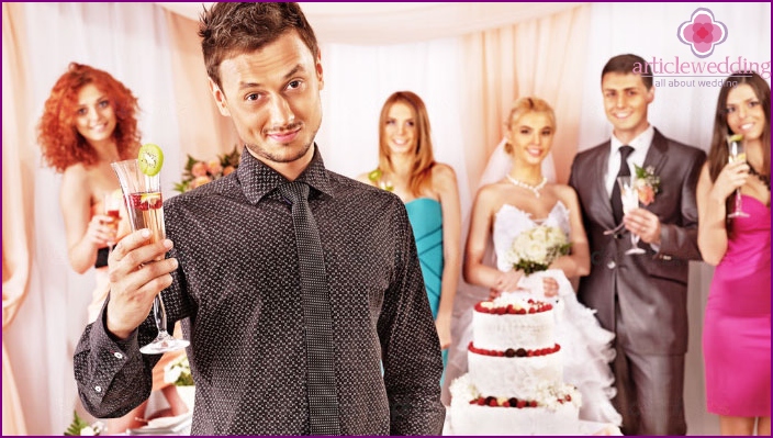 Toastmaster introduce gli ospiti al matrimonio