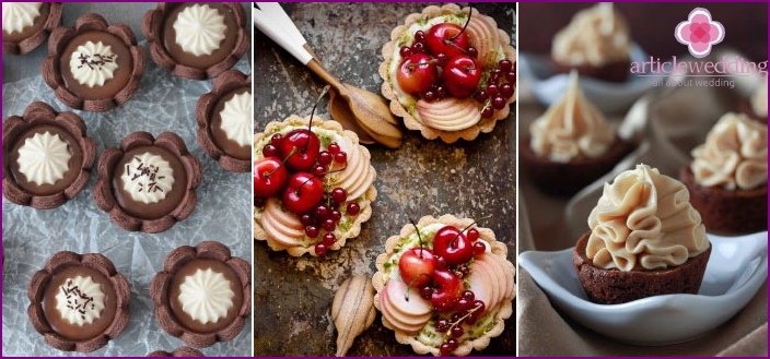 Candy bar sweets: cream baskets