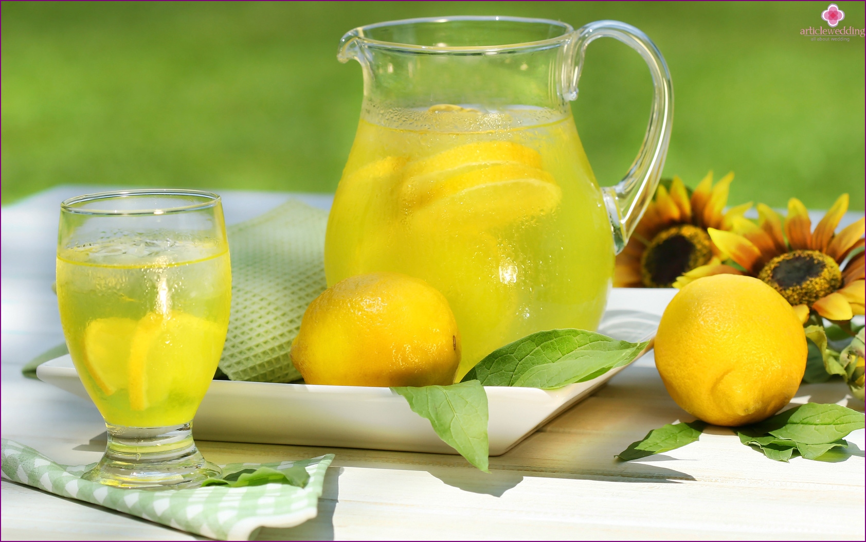 Limonade - het beste drankje voor een zomerse bruiloft