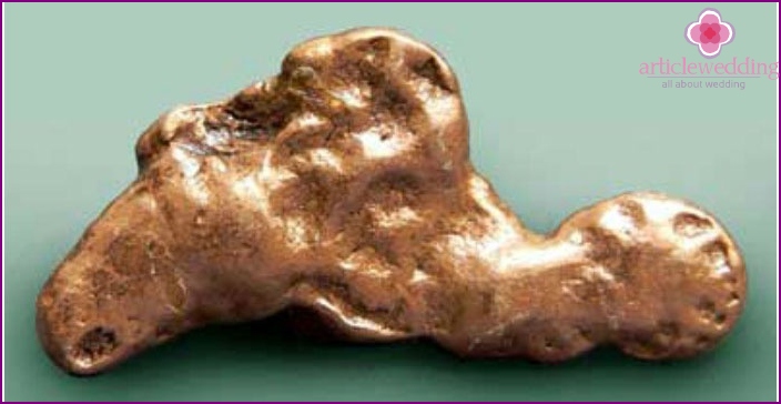 Kupfer: Symbol des siebten Hochzeitstags