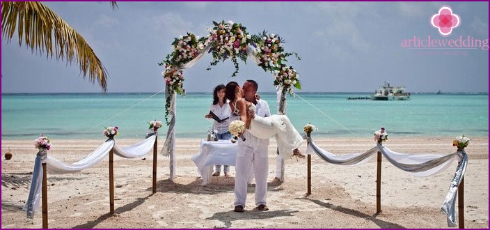 Symbolic wedding in the Caribbean