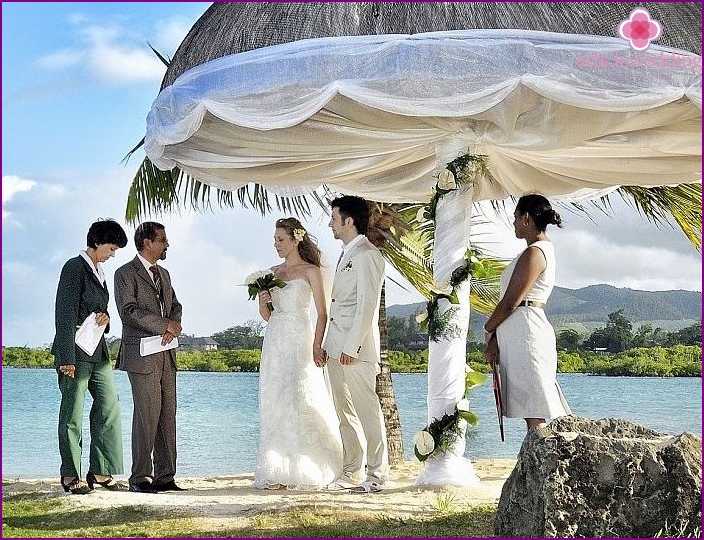 Praslin: Formelle Hochzeit