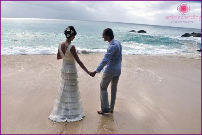 Seychelles: un mariage symbolique à La Digue