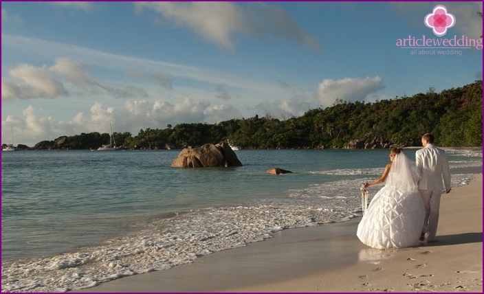 Huwelijk op de tropische eilanden van de Seychellen