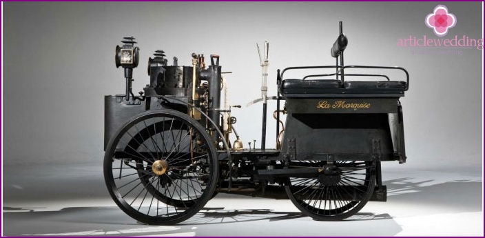 The first model of a steam car