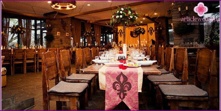 Beautiful table decor in medieval style