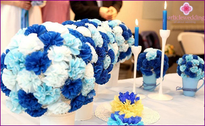 Spectacular festive banquet design with paper flowers