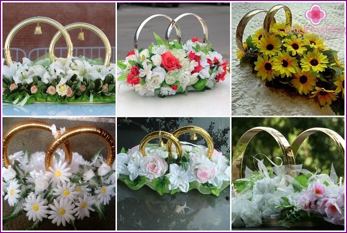 Rings with flowers for a wedding car