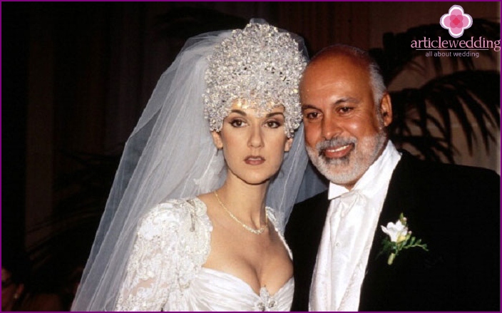 Horrible wedding crown Celine Dion