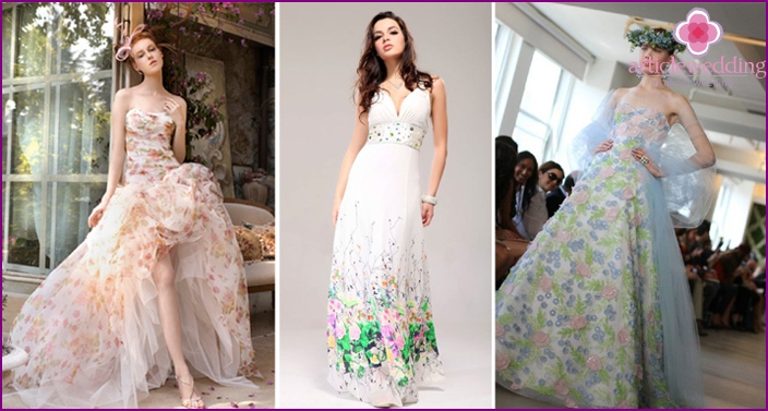 Boho wedding dress with floral motifs
