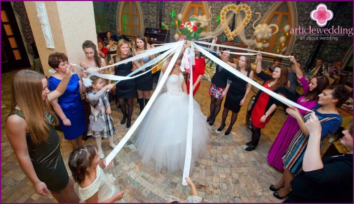 Hochzeitswettbewerb mit Blumen