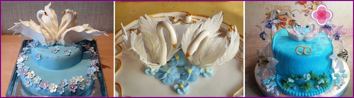 Décor de gâteau de mariage avec des cygnes mastic