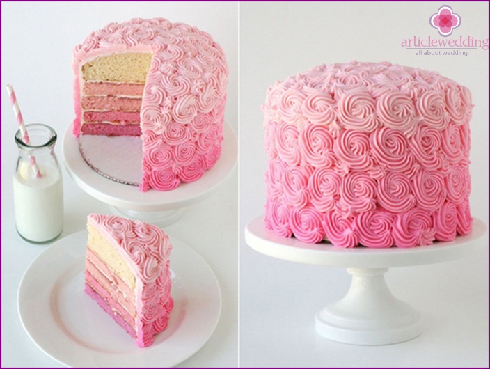 Luxurious pink cake for a wedding party