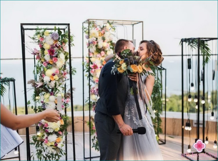 Decoration of the venue for the ceremony